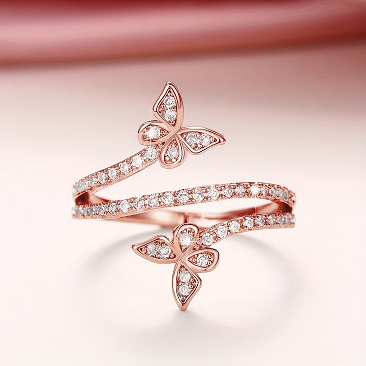 Ring with Butterflies and Zirconia Set in White Gold