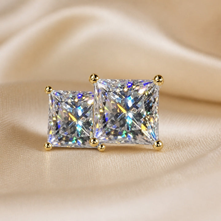 Sparkling White Gold Earrings with Zirconia