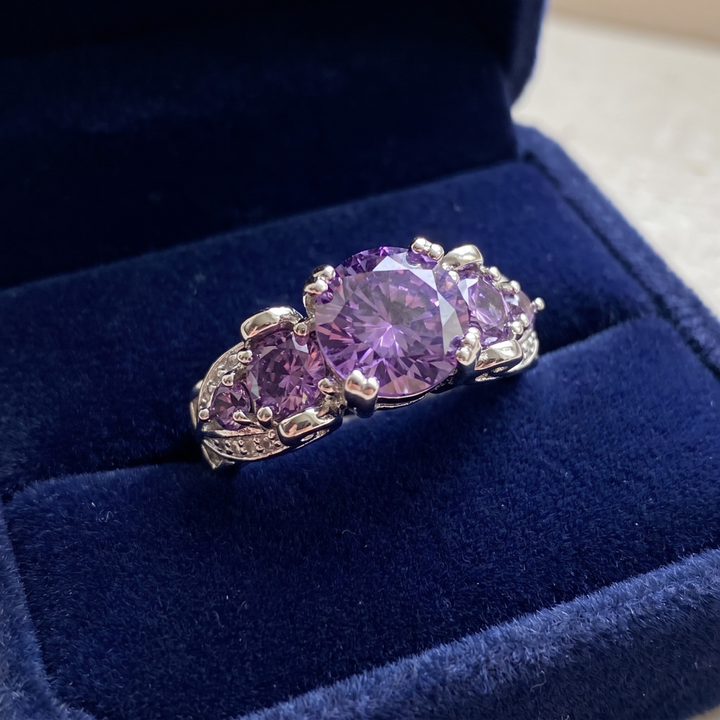 Silver Amethyst Vintage Ring