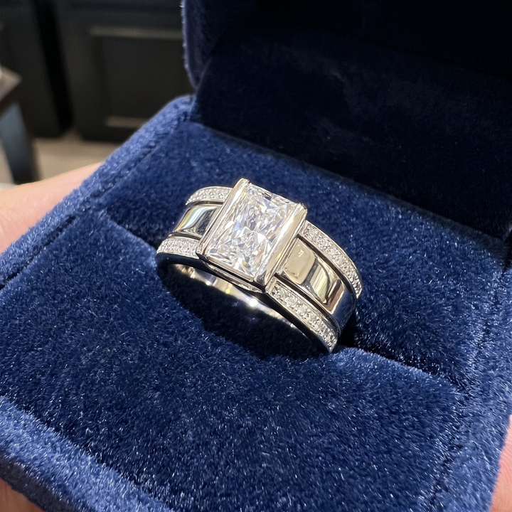 Vintage Inlaid Glass Ring