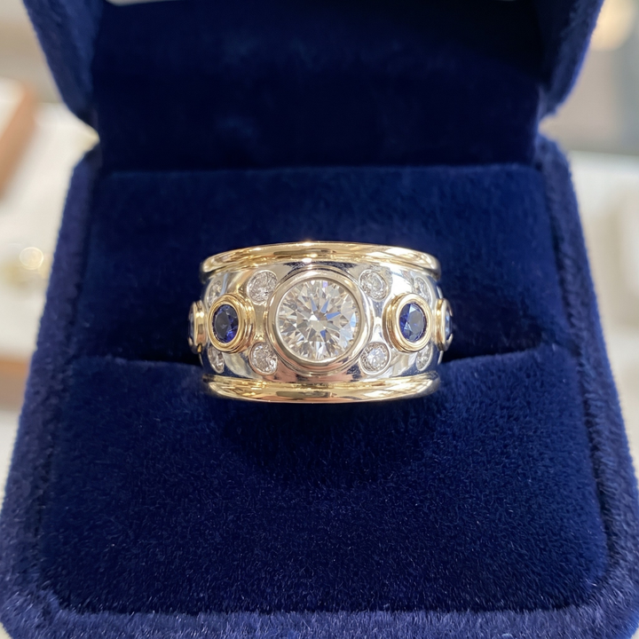 Vintage Golden Inlaid Zirconia Ring