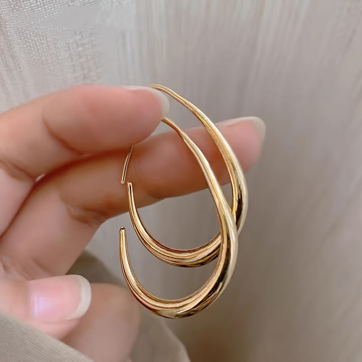 Fashionable Western Geometric Plain Water Drop Ear Hoop New Unique Niche Premium Light Weight Elliptical