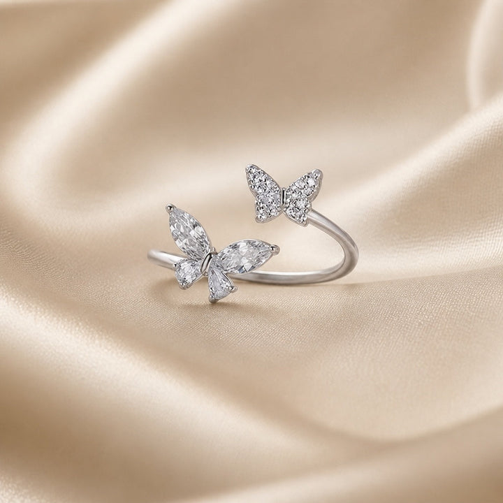 White Gold Ring with Two Butterflies in Zirconia