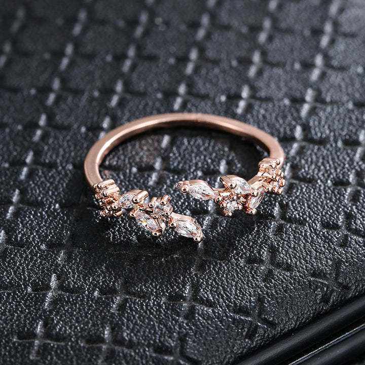 1pc Ring, New Fashion Leaf Micro-Pave Synthetic Zirconia Statement Versatile Women'S Open Ring