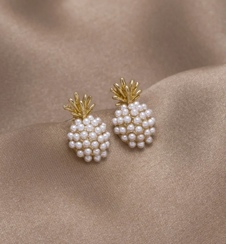 Tropical pineapple earrings with incorporated pearls