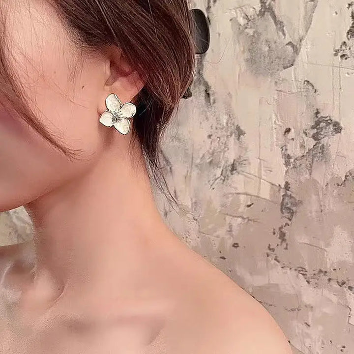 Florielle Bloom Stud Earrings