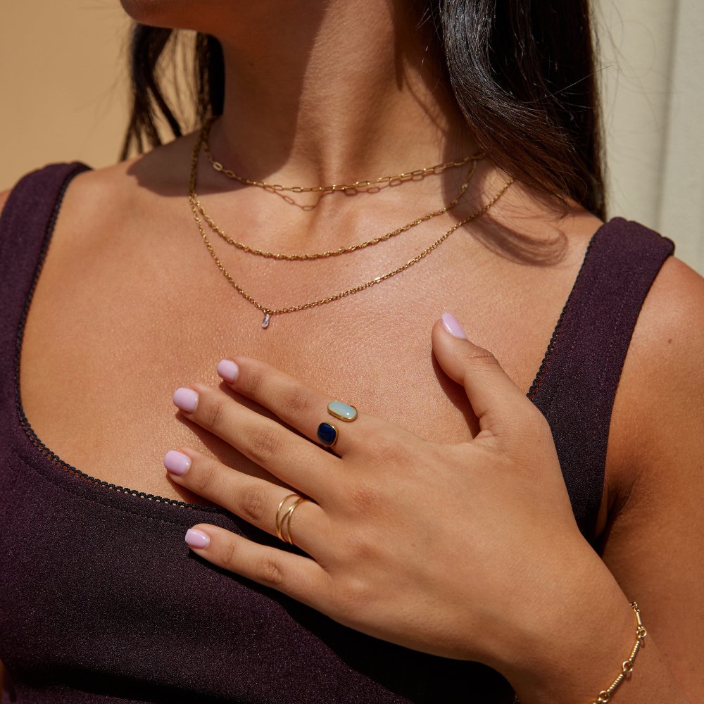 Aquamarine embrace ring