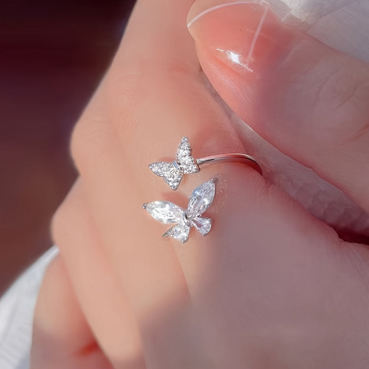 White Gold Ring with Two Butterflies in Zirconia