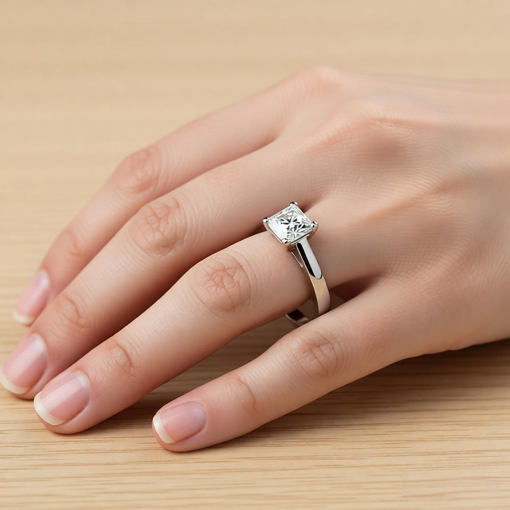 Square Ring in Crystal and White Gold