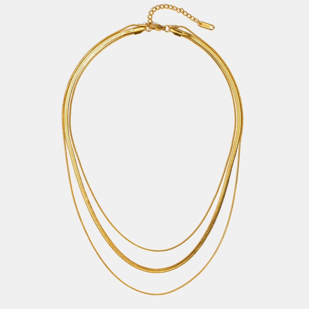Multi-layered gold necklace
